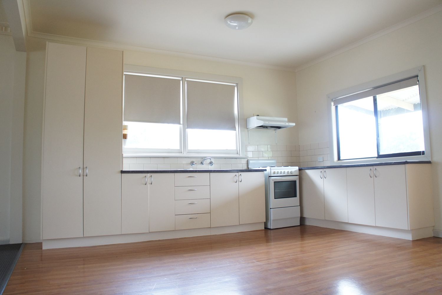 15 Alexander Avenue, Horsham