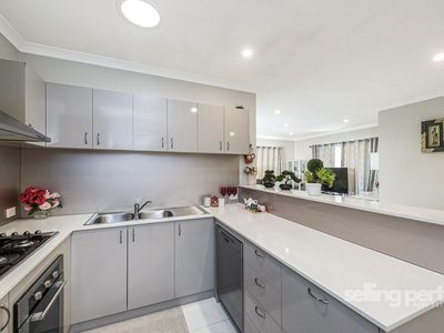 1 / 15 Burwood Road, Balcatta