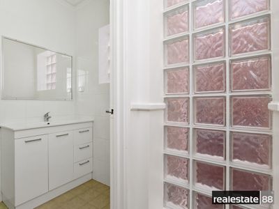11  /  49-53 Bronte Street, East Perth