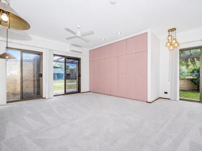 5 Lakeside Road, Churchlands