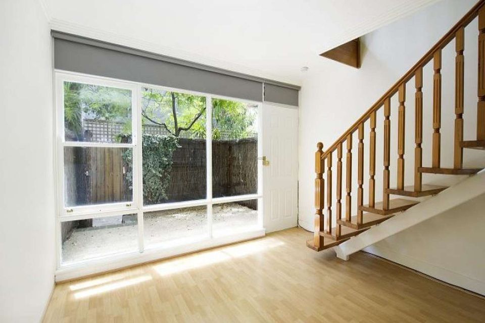 9 / 63 Edgar Street North, Glen Iris