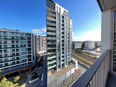 606 / 2 Discovery Point Place, Wolli Creek