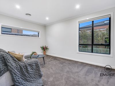 42 Hollywell Road, Clyde North