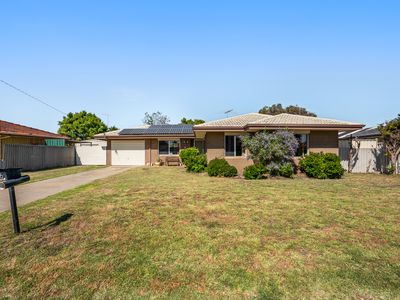 6 Breaden Drive, Cooloongup