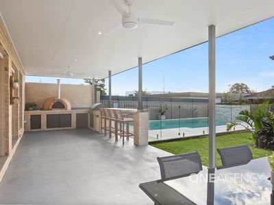 64 Parkes Street, Oak Flats