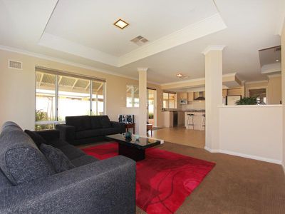 10 Henderson Drive, Kalgoorlie