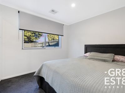 12 Jacinta Drive, Cranbourne West