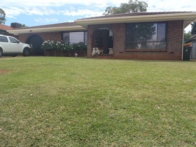 18 Welchman Street, Dubbo