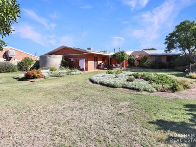 18 James Street, Horsham