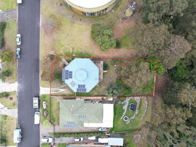 35 Hillcrest Avenue, North Narooma