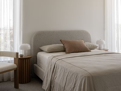 403 / 10 Railway Terrace, Mile End