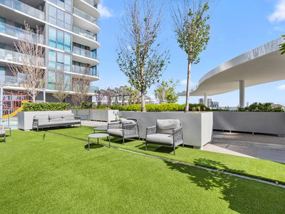707 / 99 Mill Point Road, South Perth