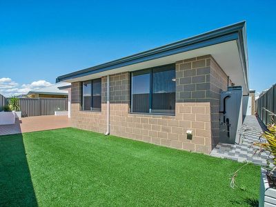 7 Persian Street, Eglinton