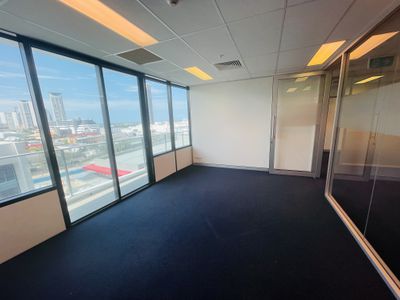 30601 / 9 Lawson Street , Southport