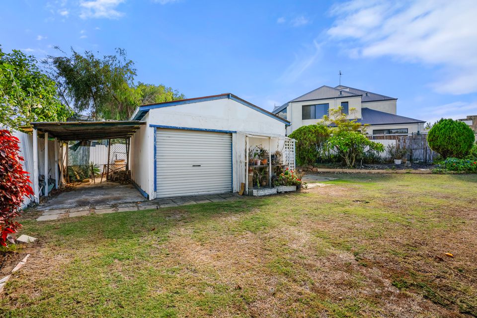 12A Coventry Road, Shoalwater