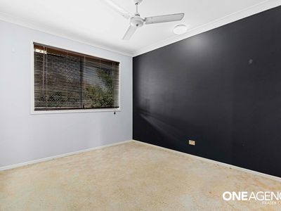 5 Deloraine Avenue, Urangan