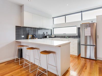 3 / 5 Bellevue Terrace, Pascoe Vale