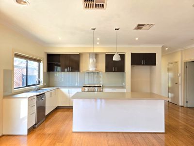 26 Euphoria Street, Craigieburn