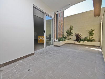 C2 / 2 Remly Street, Roselands