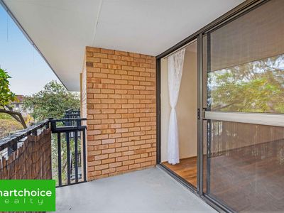 4 / 48 King George Street, Victoria Park