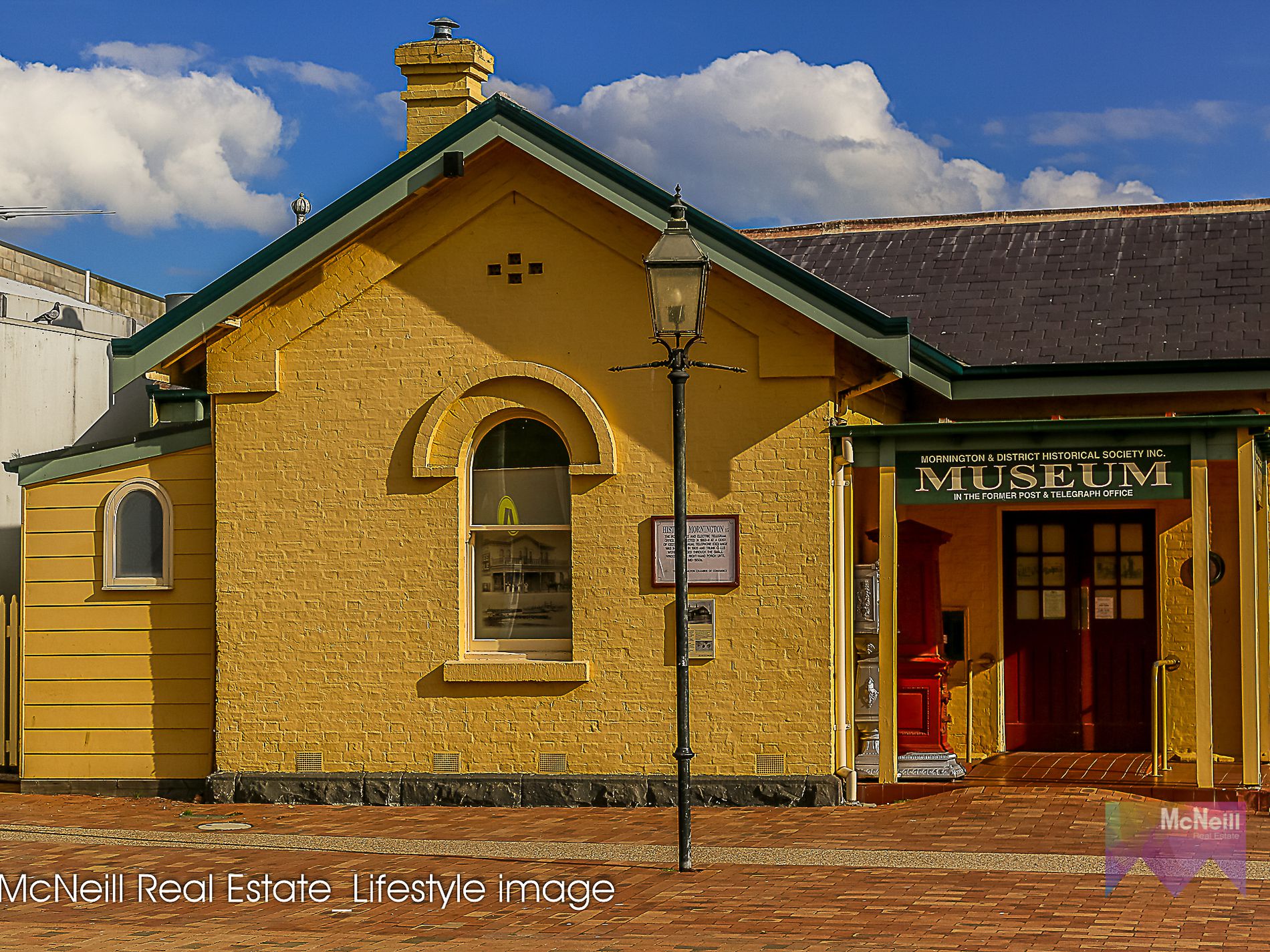 2 / 9 Seaton Road, Mornington