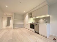 209 / 140 Dudley Street, West Melbourne