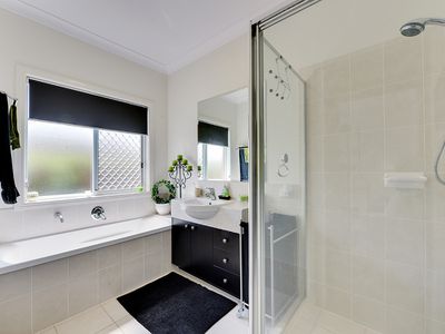 14 Lemongrass Place, Springfield Lakes