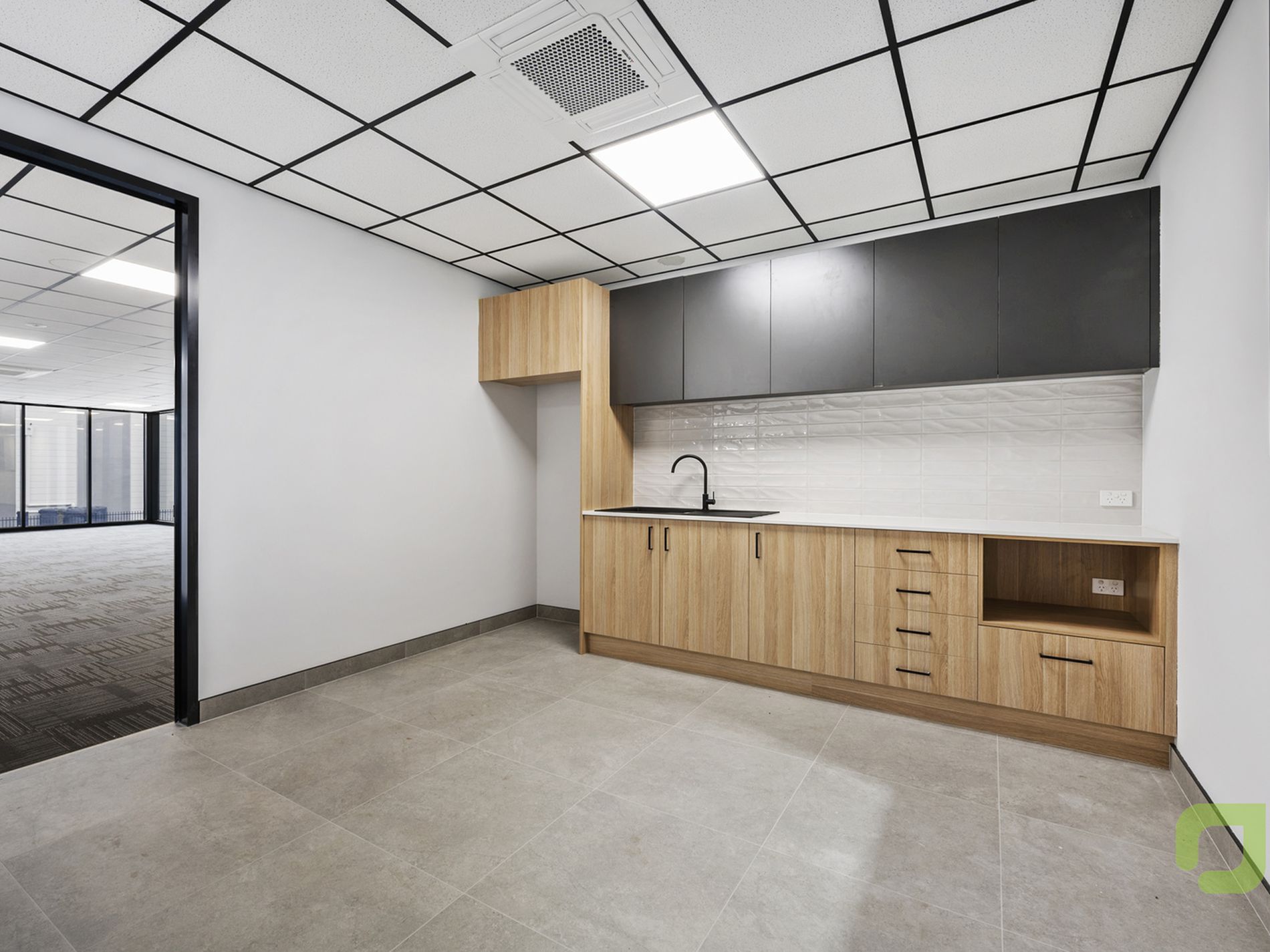 30 Robbins Circuit, Williamstown North