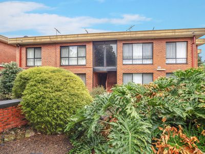 11 / 7-9 Hatfield Court, West Footscray