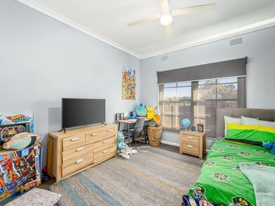 23 Gourlay Street, Shepparton
