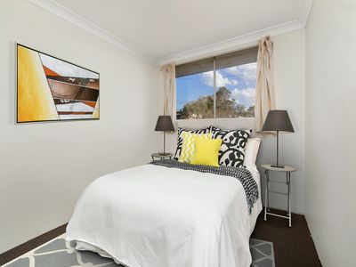 5 / 29 Lisson Grove, Wooloowin