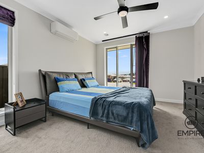 108 Yaralla Circuit, Clyde
