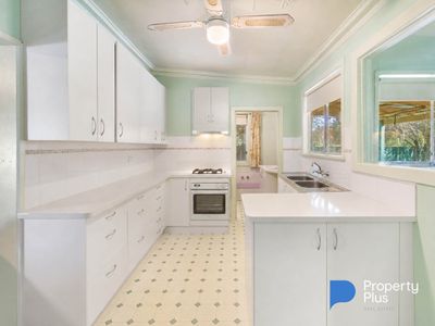 33 Weeroona Avenue, White Hills