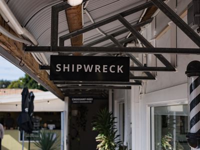 Shop 2A / 42 Currumbin Creek Road, Currumbin Waters