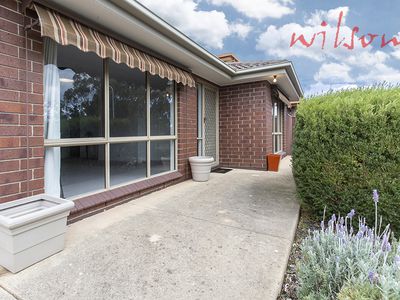 2 Keith Court, Woodcroft