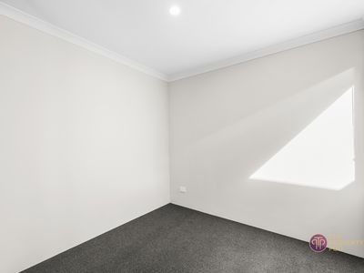 15 Gainford Way, Ridgewood