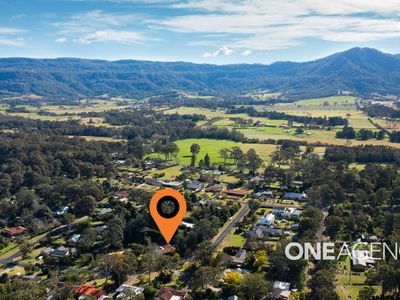 8 Lochaven Drive, Bangalee