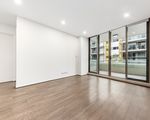 305 / 29 Seven Street, Epping