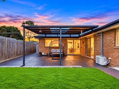 14 Sandfield Dr, Carrum Downs