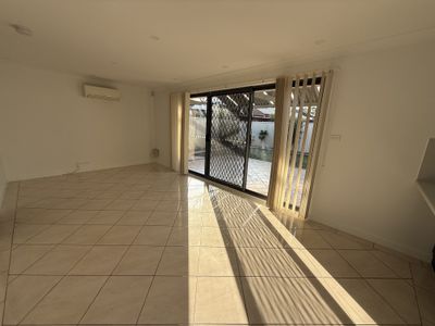 8 Horningsea Park Drive, Horningsea Park