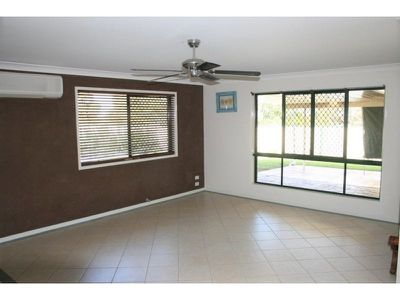 17 Rose Court, Kingaroy