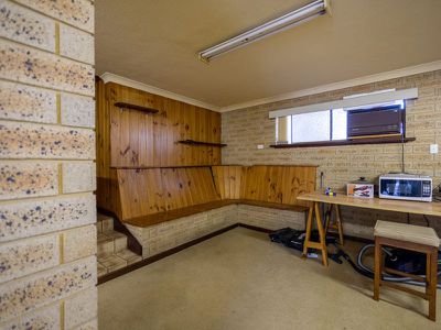 25 Liverpool Street , Shoalwater