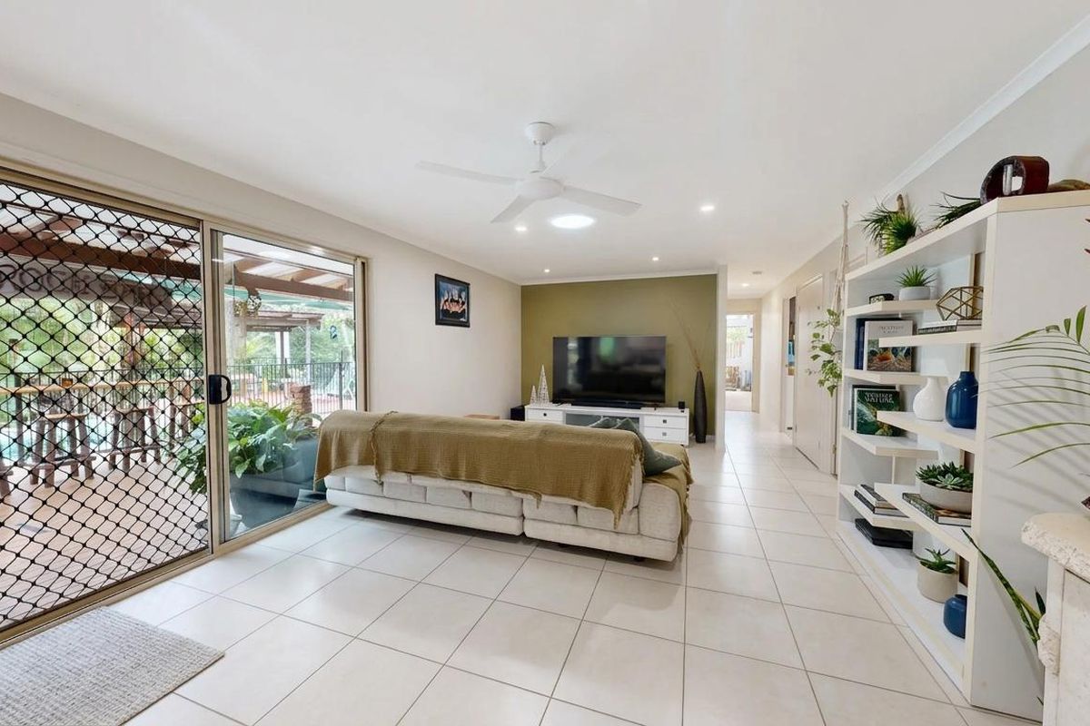 33 Gyndier Drive, Tinbeerwah