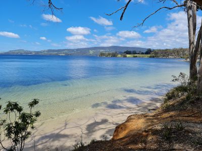 404 Cygnet Coast Road, Petcheys Bay