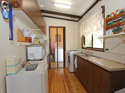 24 Jacksons Lane, Heathcote
