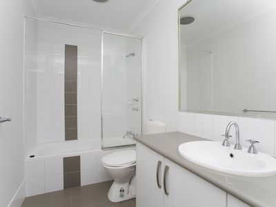 2 / 14 Hotspur Road, Spearwood