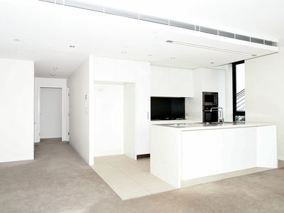 17f / 4 Distillery Drive, Pyrmont