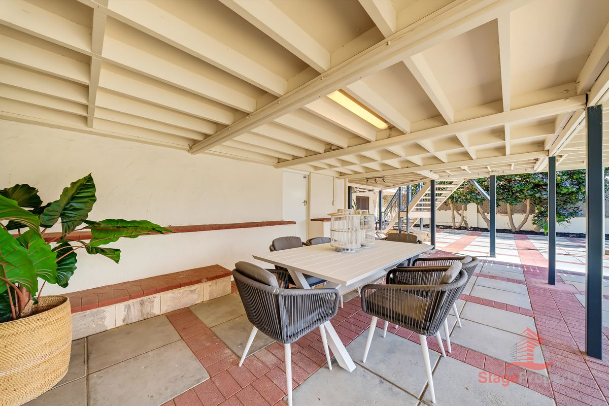 10 Cliff Road, Claremont