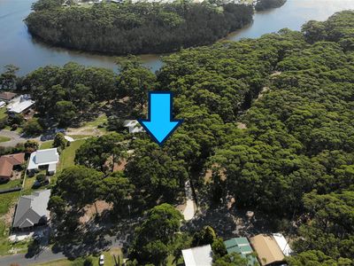 30 Beach Street, Lake Tabourie