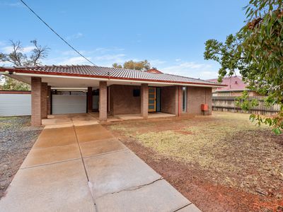 31 O'Connor Way, West Lamington